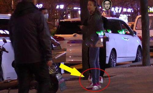 吃瓜群众情侣鞋,吃瓜群众眼中的甜蜜时尚